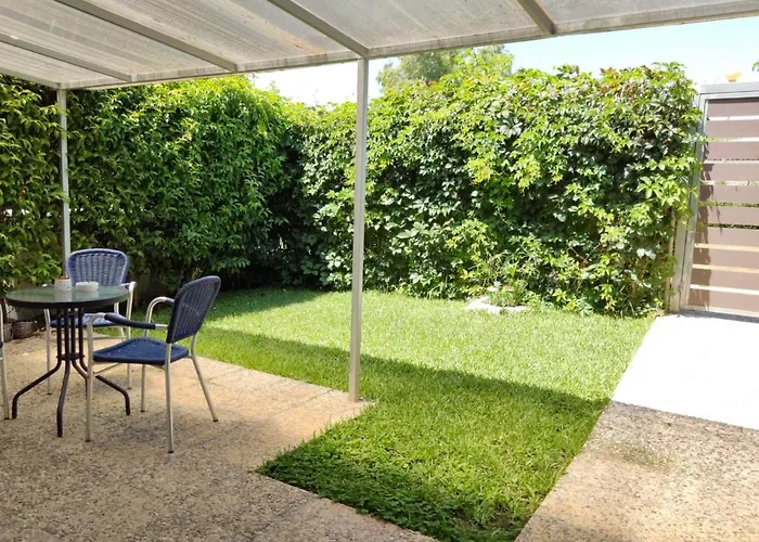 Calma Kourouta Apartments